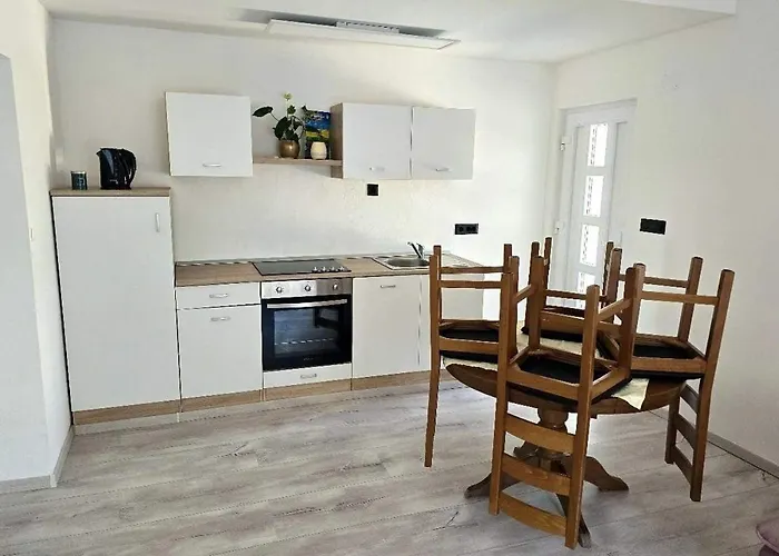 Apartmán With Parking Space Barbat, Rab - 24096