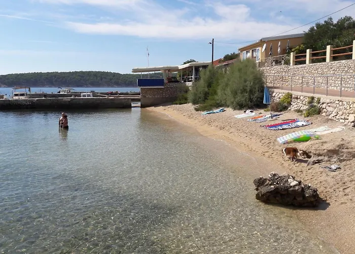 Apartmán With Parking Space Barbat, Rab - 24096 *